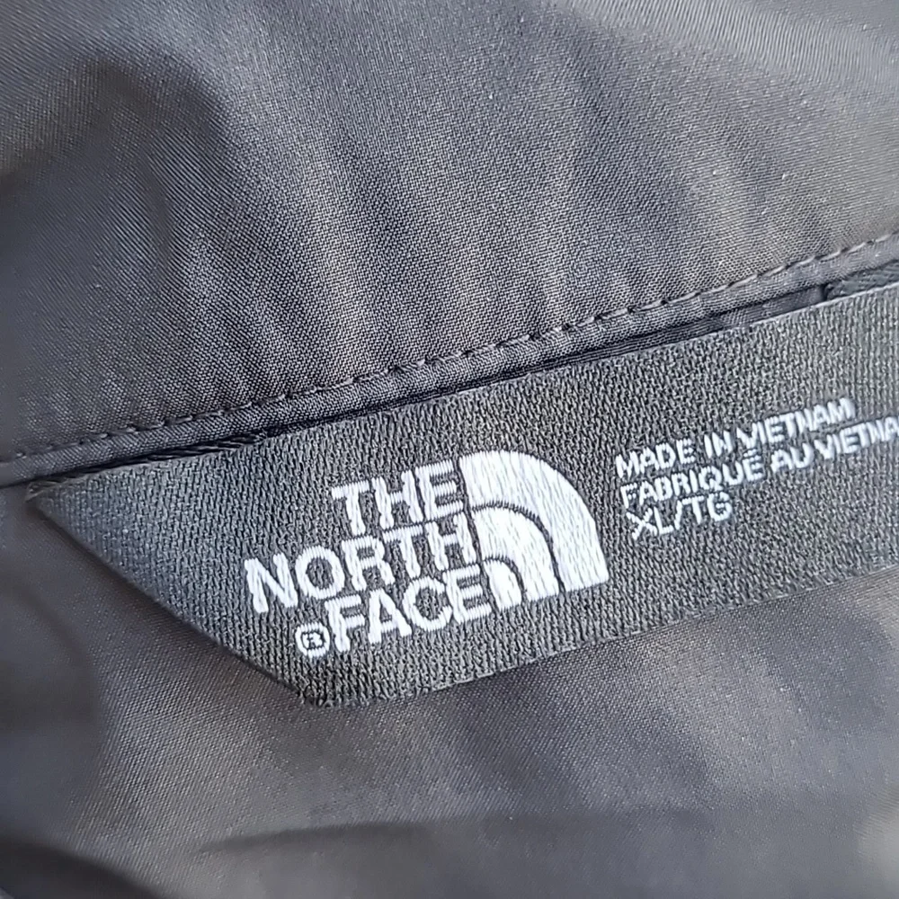 THE NORTH FACE Black Everyday INS Insulated Sz XL Mens  Full‎ Zip Vest NEW